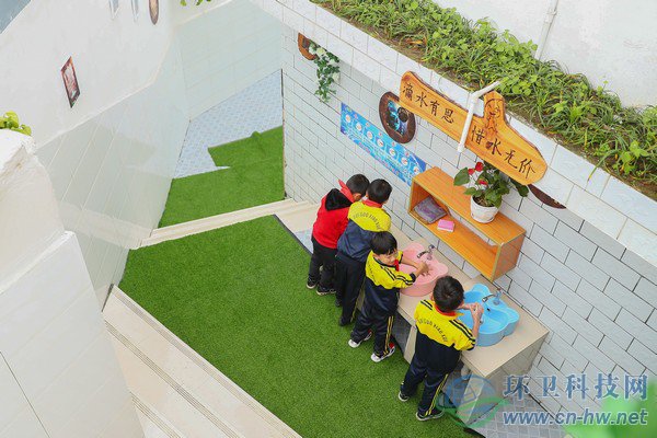 贵州织金：农村学校的“厕所革命”