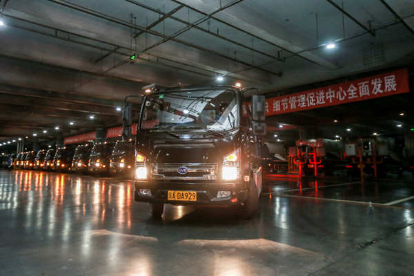 1546310026807939.jpg 背还2啊.jpg